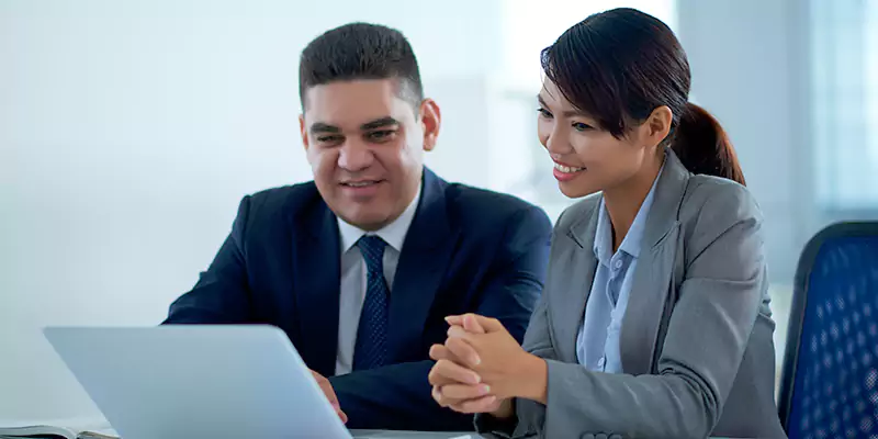 Why Partner with the Best TN Visa Consultants for Canadian Applicants for Moldova?